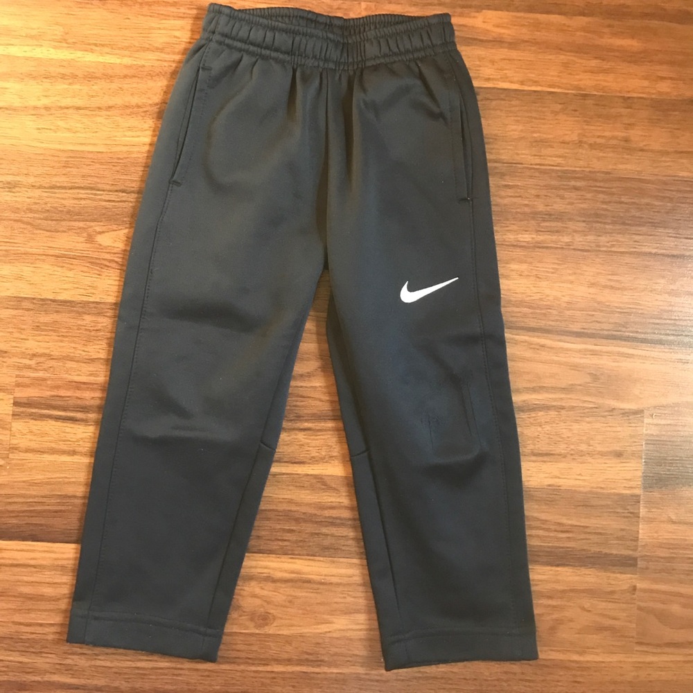 Nike Dri-Fit Joggers 2t